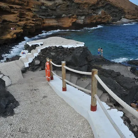 Amarilla Bay